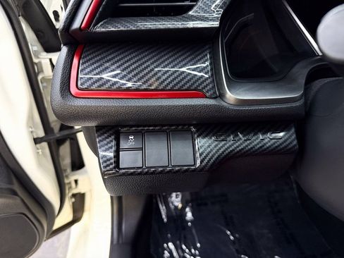 Used 2019 Honda Civic Type R image 14