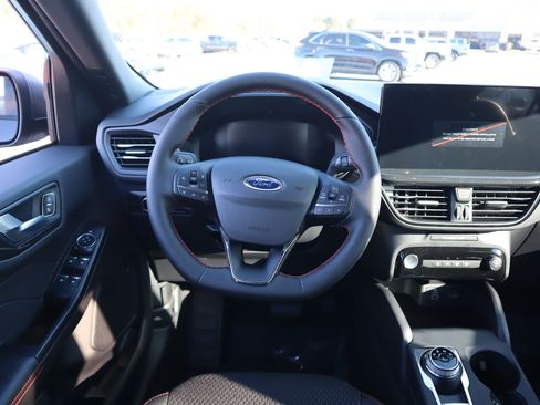 New 2026 Ford Escape ST-Line w/ Tech Pack #1 image 32