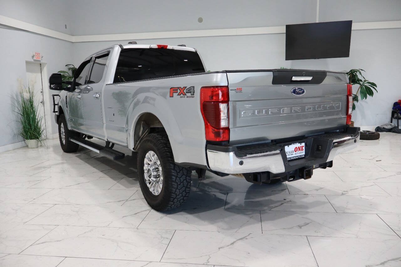 Used 2021 Ford F350 XLT w/ XLT Premium Package AWD/4WD image 7