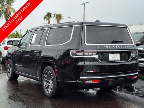 Used 2024 Jeep Grand Wagoneer L 4WD image 5