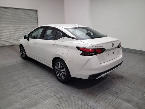 Used 2024 Nissan Versa SV FWD image 5