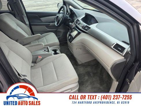 Used 2016 Honda Odyssey EX image 12