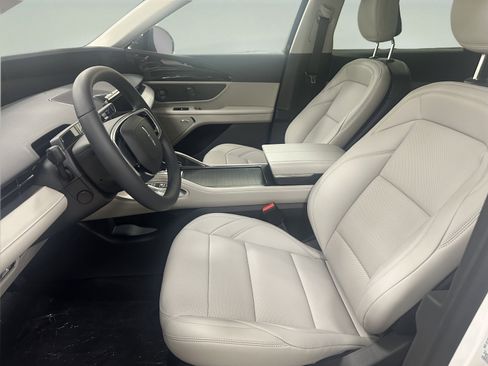 New 2026 Lincoln Nautilus Premier w/ Equipment Group 102A image 9