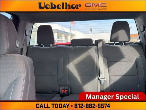 Used 2023 Chevrolet Silverado 1500 RST w/ Z71 Off-Road Package image 19