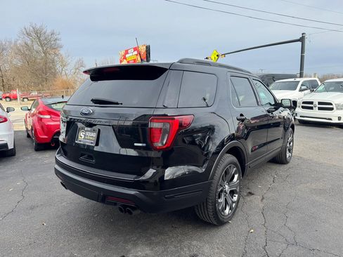 Used 2018 Ford Explorer Sport w/ Equipment Group 401A image 5