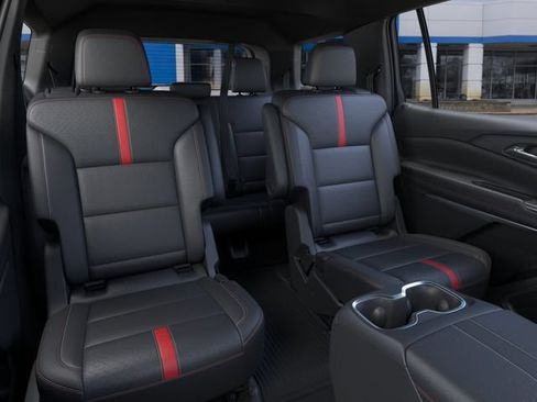 New 2027 Chevrolet Traverse RS AWD/4WD image 17