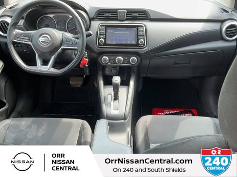 Used 2022 Nissan Versa S w/ Trunk Package FWD image 15