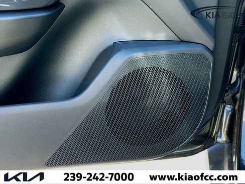 New 2025 Kia K4 EX image 21