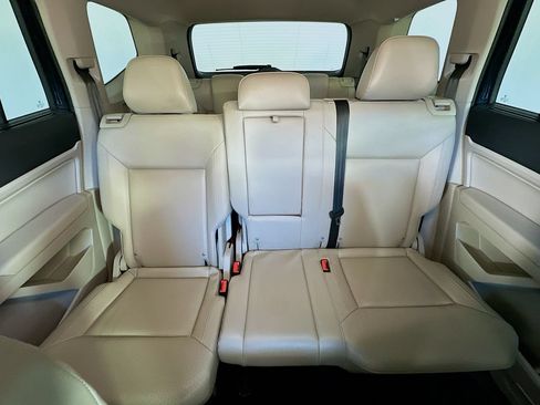 Used 2018 Volkswagen Atlas SE w/ R-Line Package FWD image 13