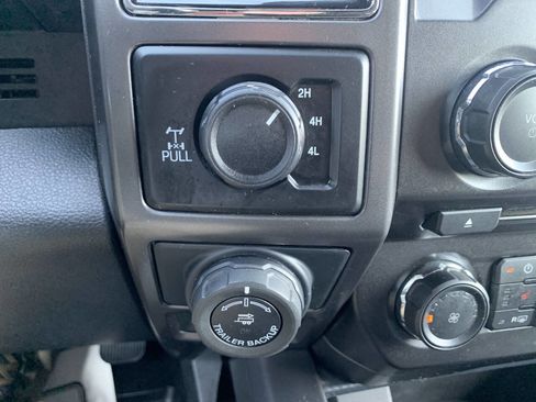 Used 2018 Ford F150 XLT w/ Equipment Group 302A Luxury image 18