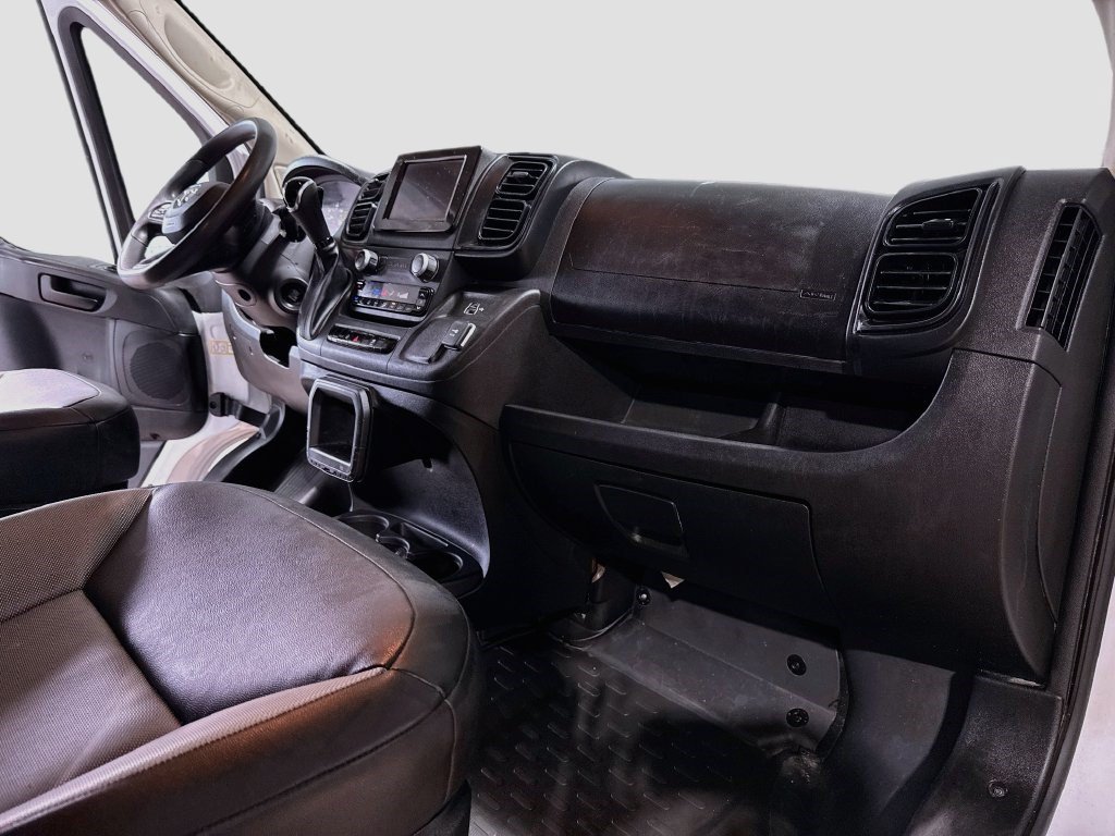 Used 2025 RAM ProMaster 2500 w/ Convenience Group FWD image 27