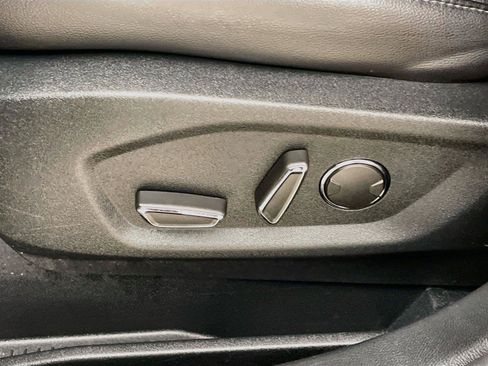 Used 2019 Ford Edge SEL w/ Equipment Group 201A FWD image 22