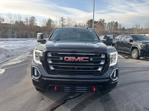 Used 2022 GMC Sierra 1500 AT4 w/ AT4 Premium Package image 8