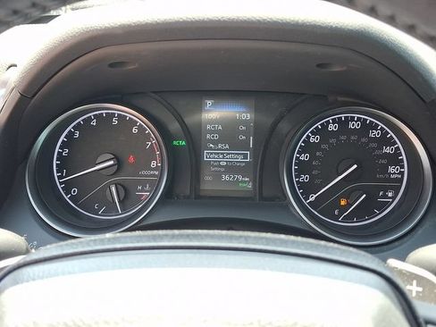 Used 2023 Toyota Camry SE w/ Convenience Package FWD image 16