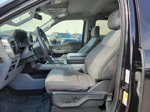 Used 2022 Ford F150 XLT w/ Equipment Group 302A High RWD image 11