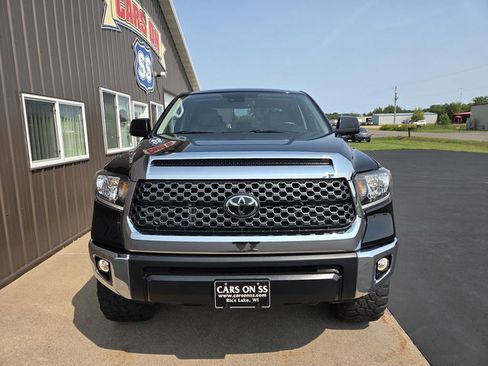 Used 2021 Toyota Tundra SR5 w/ SR5 Leather Package AWD/4WD image 6