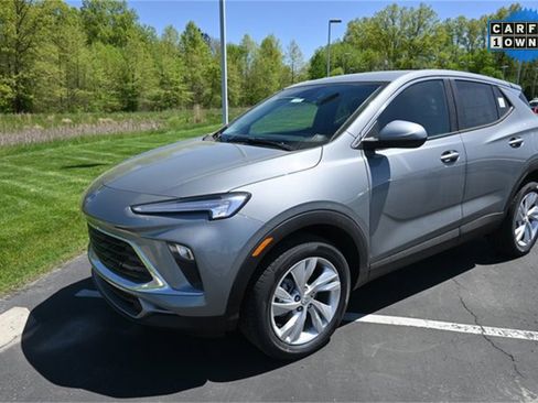 Used 2024 Buick Encore GX Preferred image 2