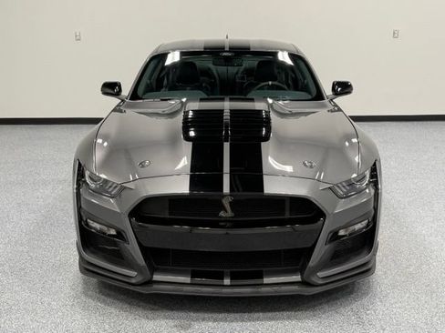 Used 2021 Ford Mustang Shelby GT500 w/ Technology Package RWD image 4