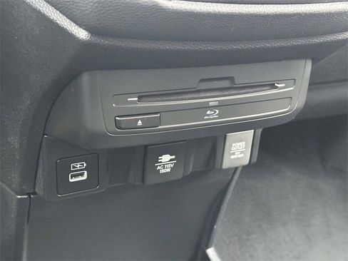 Certified 2023 Honda Odyssey Touring image 30