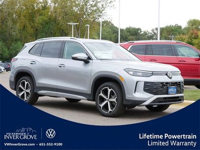 New 2025 Volkswagen Tiguan SE