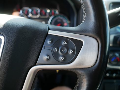 Used 2018 GMC Sierra 1500 SLT image 29