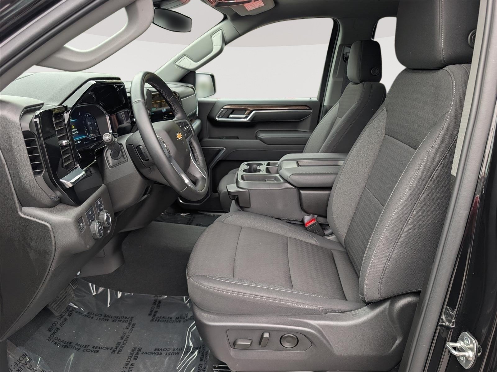 Used 2025 Chevrolet Silverado 1500 LT AWD/4WD image 17