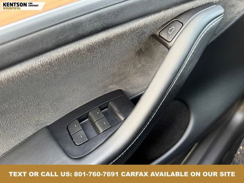 Used 2024 Tesla Model Y Long Range image 19