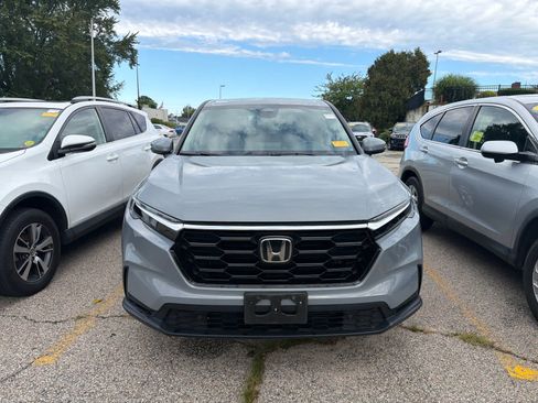 Used 2024 Honda CR-V EX-L image 4