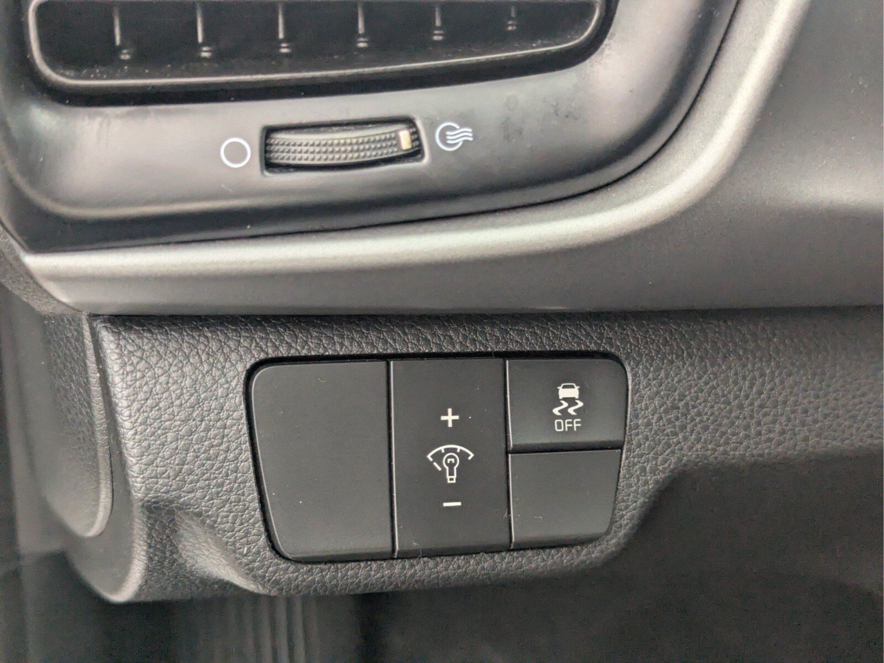 Used 2022 Kia Rio S FWD image 11