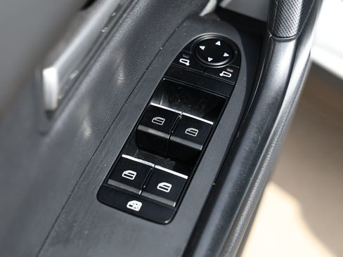 Used 2025 MAZDA CX-50 AWD 2.5 S w/ Preferred Package image 28