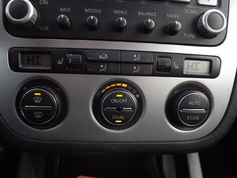 Used 2007 Volkswagen Eos 2.0T FWD image 14