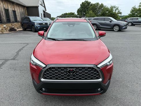 Used 2023 Toyota Corolla Cross XLE FWD image 10