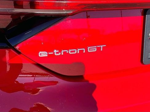 Used 2023 Audi e-tron GT Premium Plus w/ Executive Package image 33