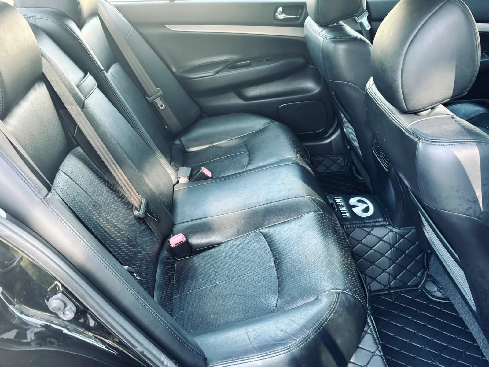 Used 2013 INFINITI G37 x Sedan w/ Premium Pkg AWD/4WD image 17