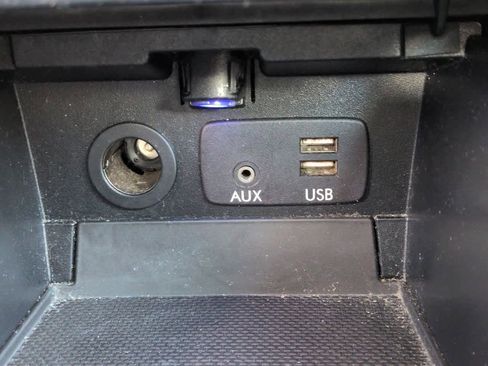 Used 2016 Subaru Legacy 2.5i Limited w/ Popular Package #4 image 30