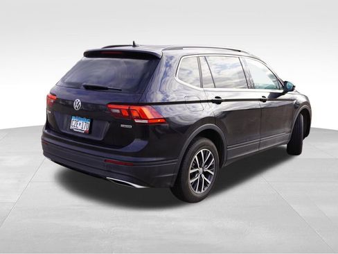 Used 2019 Volkswagen Tiguan SE image 3