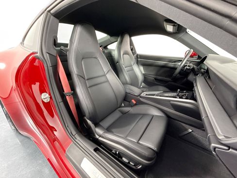 Used 2022 Porsche 911 Carrera S RWD image 28