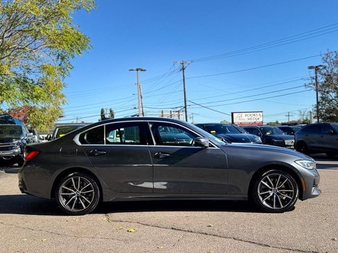 Used 2021 BMW 330i xDrive Sedan w/ Premium Package image 7