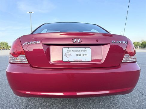 Used 2006 Hyundai Elantra GLS FWD image 31