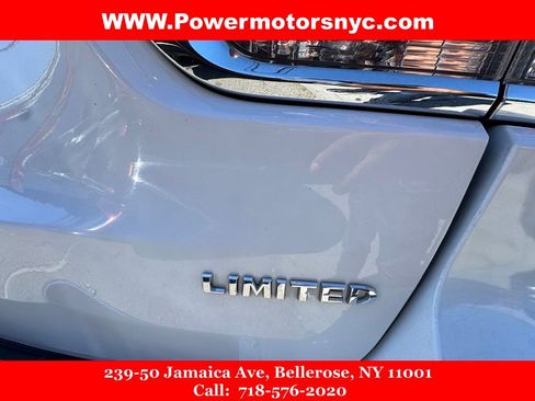 Used 2019 Jeep Grand Cherokee Limited AWD/4WD image 10
