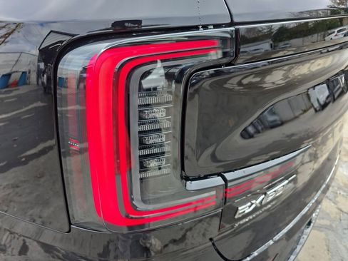 New 2025 Volvo EX90 Ultra w/ Protection Package Premier image 41