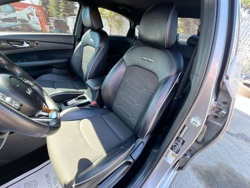 Certified 2024 Kia Forte GT-Line FWD image 11