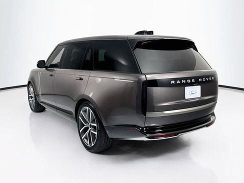New 2026 Land Rover Range Rover Long Wheelbase SE AWD/4WD image 7