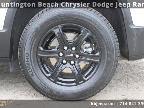 Used 2021 GMC Acadia AT4 w/ LPO, Cargo Package image 9