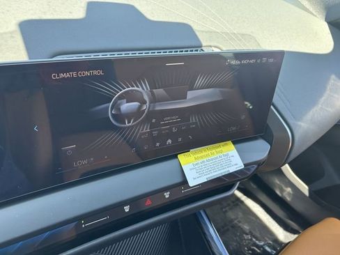 New 2026 BMW X3 xDrive30 w/ Premium Package AWD/4WD image 24