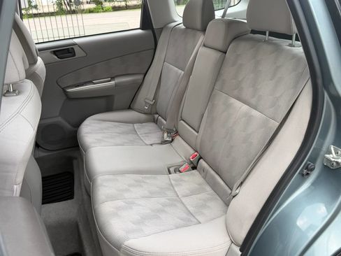 Used 2010 Subaru Forester 2.5X AWD/4WD image 10