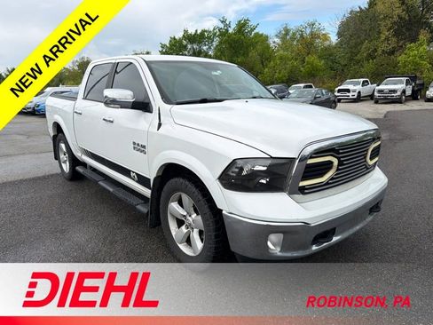Used 2018 RAM 1500 SLT AWD/4WD image 4