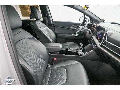 Used 2023 Kia Sportage X-Line w/ X-Line Premium Package image 18
