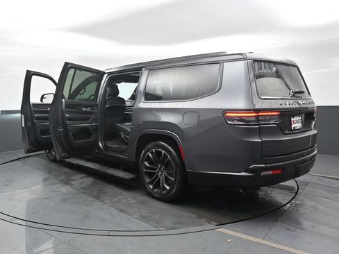 Used 2024 Jeep Grand Wagoneer L Series II w/ Quick Order Packagew 28T AWD/4WD image 52