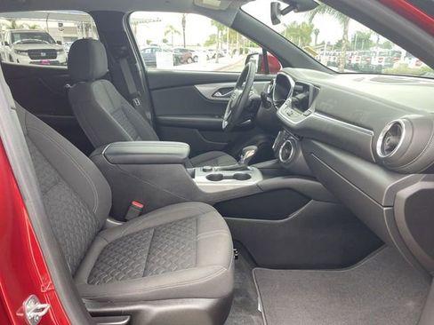 Used 2021 Chevrolet Blazer LT FWD image 27